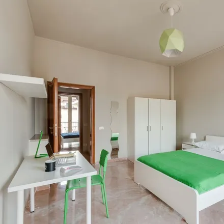 Rent this 5 bed room on Via Giulio Cesare Vanini 17 in 50199 Florence FI, Italy