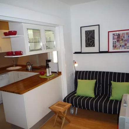 Rent this 1 bed apartment on Carrer de Salamanca in 08001 Barcelona, Spain