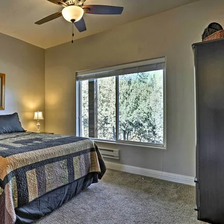 Rent this 3 bed apartment on Hatch in UT, 84735