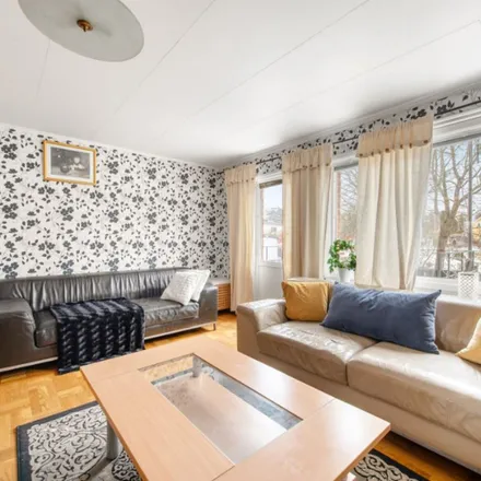 Rent this 4 bed apartment on Dalhagavägen in 151 63 Södertälje, Sweden