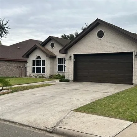 Image 2 - 2058 Village Drive, Mission, TX 78572, USA - House for sale