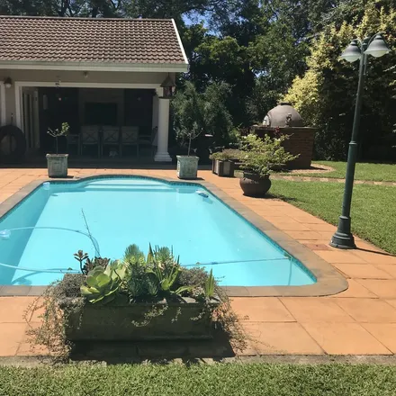 Rent this 2 bed house on Kloof in Gillitts, ZA