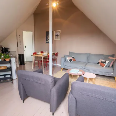 Rent this 1 bed apartment on Sint-Katelijnevest 1 in 2000 Antwerp, Belgium