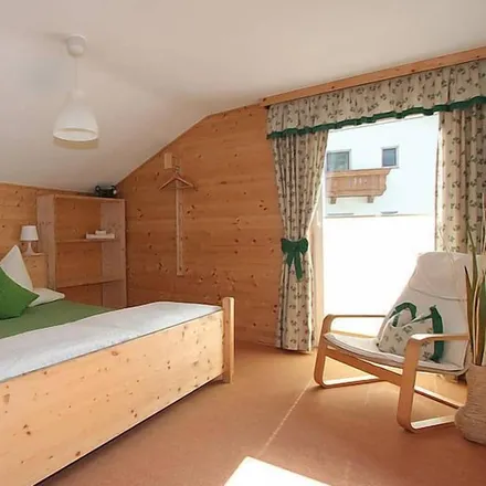 Rent this 4 bed house on Mühlbach Ötz in Klingenburg, 6433 Oetz