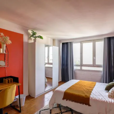 Image 5 - 113 Avenue Victor Hugo, 75015 Vanves, France - Apartment for rent