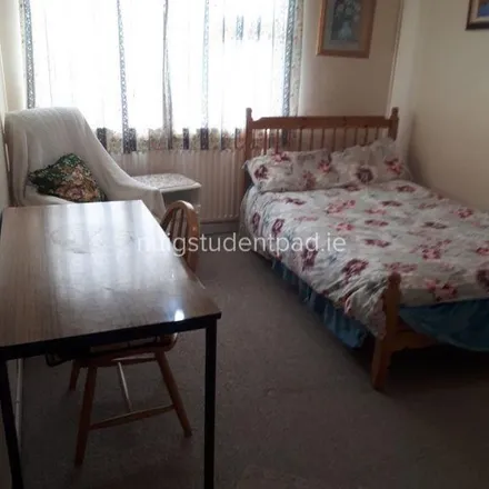 Rent this 1 bed apartment on University Park in Nun's Island, Galway