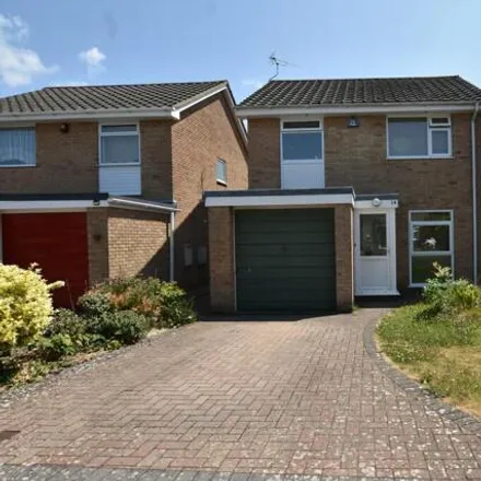 Buy this 3 bed house on Coates Grove in Nailsea, BS48 1SU