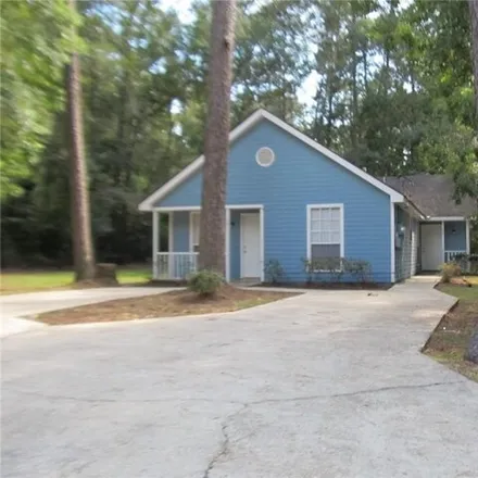 Rent this 2 bed house on 499 West 6th Avenue in Covington, LA 70433
