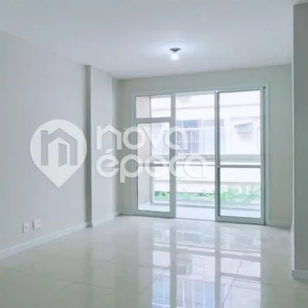 Buy this 3 bed apartment on Posto DETRAN-RJ Vila isabel in Rua Torres Homem, Vila Isabel