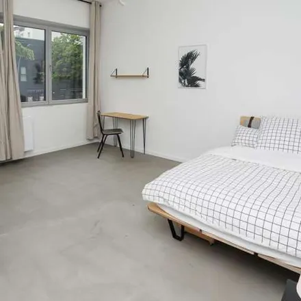 Rent this 5 bed apartment on Müllerstraße in 13349 Berlin, Germany