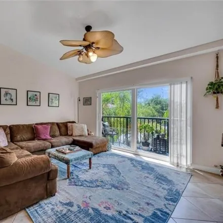 Image 7 - 2009 Se 10th Ave Apt 308, Fort Lauderdale, Florida, 33316 - Condo for sale