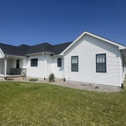 Buy this 3 bed house on East River Court in Camanche, IA 52730