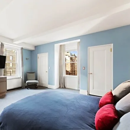 Image 7 - 155 East 72nd Street, New York, NY 10021, USA - Apartment for sale