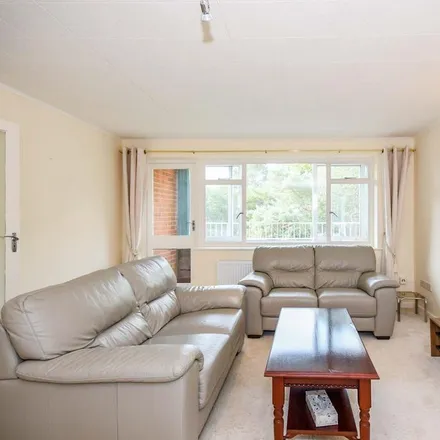 Image 2 - Dean Park Road, Bournemouth, BH1 1QA, United Kingdom - Apartment for rent