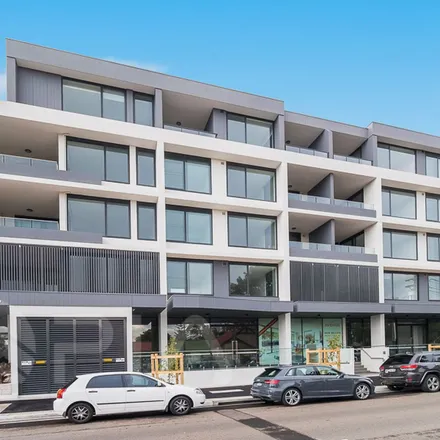 Rent this 3 bed apartment on Elizabeth Avenue in Mascot NSW 2020, Australia