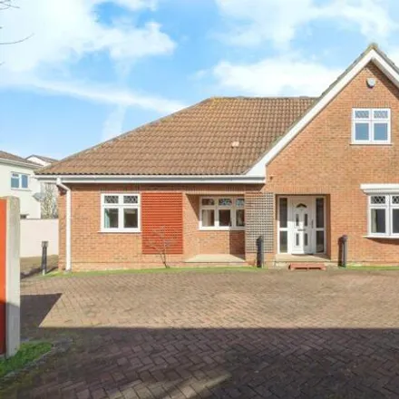 Buy this 5 bed house on 209 Park Lane in Bristol, BS36 2EW