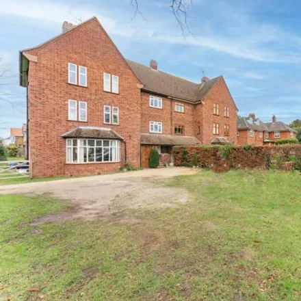 Buy this 6 bed duplex on 131 Newmarket Road in Norwich, NR4 6SZ
