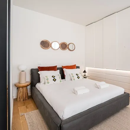 Rent this studio apartment on 4000-033 Distrito de Leiria