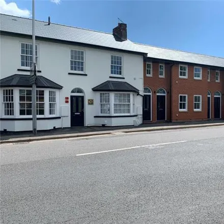 Rent this 1 bed room on The Red Lion in Church Street, Theale
