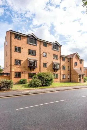 Rent this 1 bed apartment on Inwen Court in London, SE8 5BJ