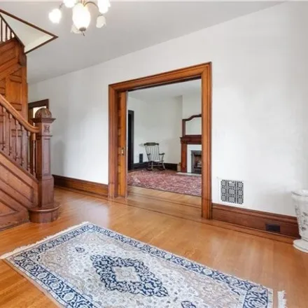 Image 9 - 605 Virginia Avenue Extension, Pittsburgh, PA 15215, USA - House for sale