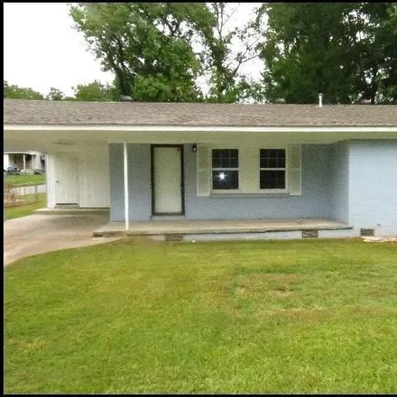 Rent this 3 bed house on 3577 Gilman Street in Douglasville, Little Rock