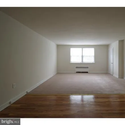 Image 2 - 6628 North 8th Street, Philadelphia, PA 19126, USA - Apartment for rent