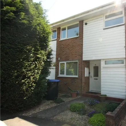 Rent this 3 bed townhouse on Sussex Court in High Street, Knaphill