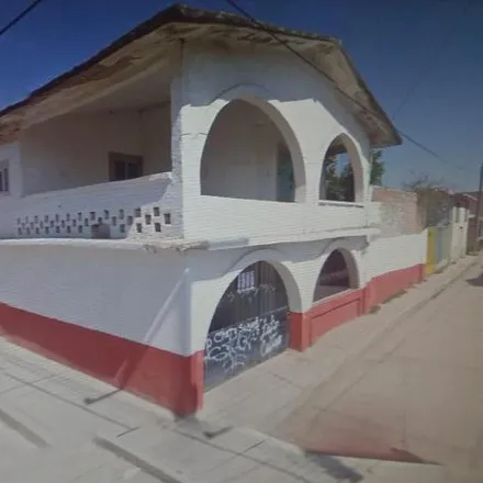 Buy this 3 bed house on Calle Vicente Fernández 39 in Loretito, 36170 Silao