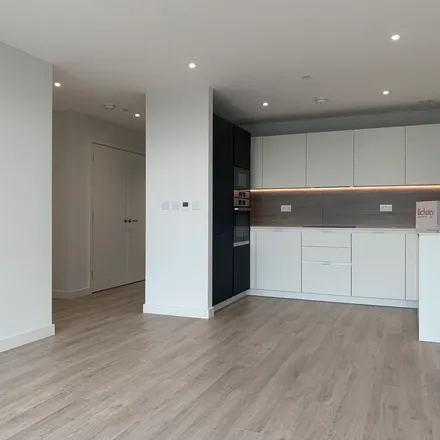 Image 1 - New River Path / Capital Ring, London, N4 2ND, United Kingdom - Apartment for rent