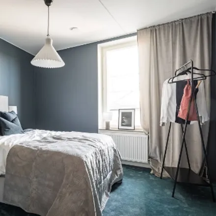 Rent this 3 bed condo on Vackra vägen 18 in 172 78 Sundbybergs kommun, Sweden
