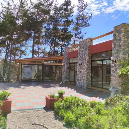 Buy this studio house on José Toribio Larraín in 271 9101 Algarrobo, Chile
