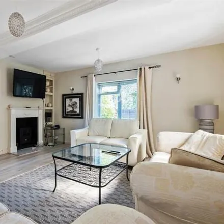 Image 2 - Mill Ride Golf & Country Club, Ascot Priory, Ranelagh Crescent, Chavey Down, SL5 8LG, United Kingdom - House for rent