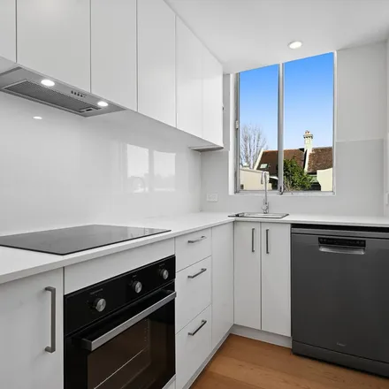 Image 4 - 4 Avona Avenue, Glebe NSW 2037, Australia - Apartment for rent