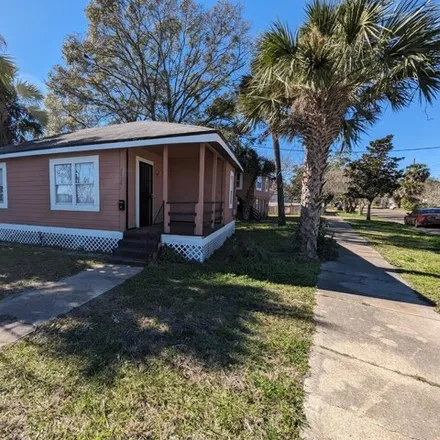 Rent this 3 bed house on 1992 East 25th Street in Talleyrand, Jacksonville
