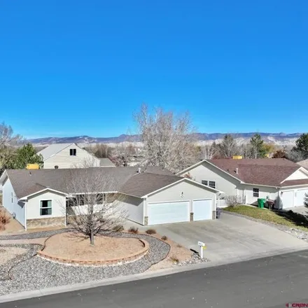 Buy this 3 bed house on 1709 Wetterhorn Street in Montrose, CO 81401