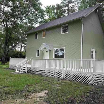 Buy this 3 bed house on 343 Creekwood Street in Hardin County, TX 77657