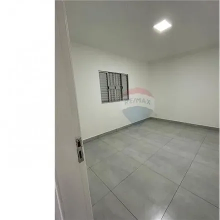 Rent this 1 bed apartment on Rua Holanda in Distrito Industrial I, Lençóis Paulista - SP