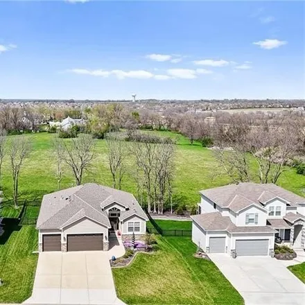 Image 5 - 2272 Southwest Morris Drive, Lee's Summit, MO 64082, USA - House for sale
