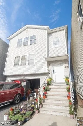 Rent this 3 bed condo on 84 Highland Avenue in Newark, NJ 07104