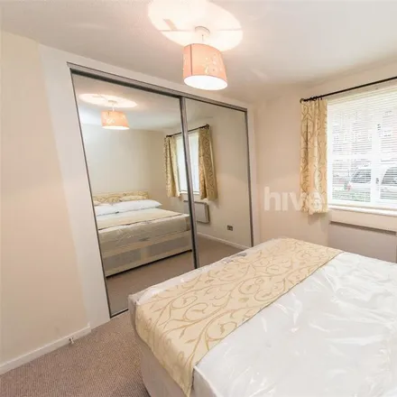Image 9 - Saint Lawrence Road, Newcastle upon Tyne, NE6 1UG, United Kingdom - Apartment for rent