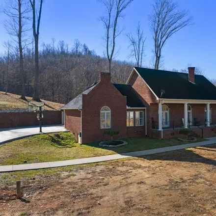 Buy this 3 bed house on 3117 Nina Road in Baneberry, Jefferson County