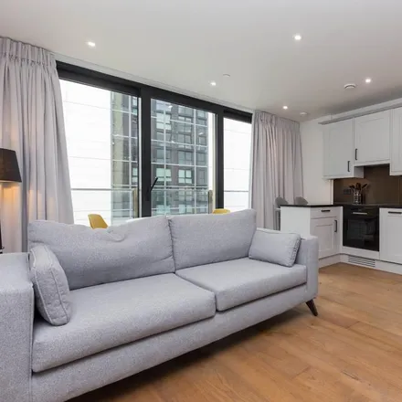 Rent this studio apartment on Emery Wharf in Vaughan Way, London
