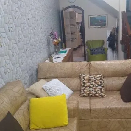 Buy this 3 bed house on Rua Apucarana in Jardim do Estádio, Santo André - SP