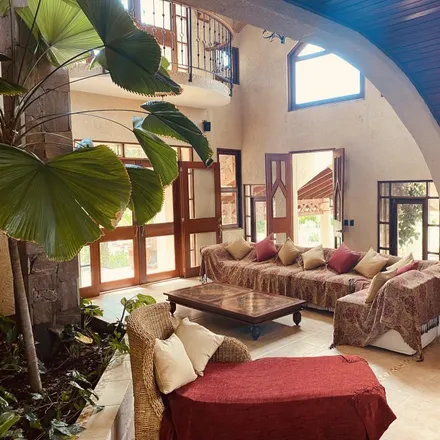 Image 4 - Luxury Villas $ 997 - House for sale