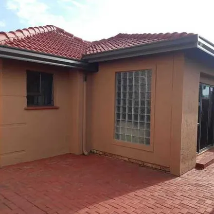 Rent this 3 bed apartment on Wally Place in Johannesburg Ward 119, Johannesburg