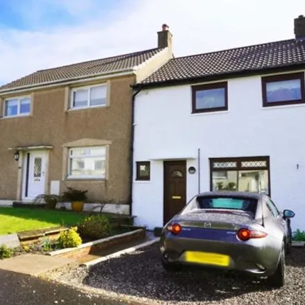 Buy this 2 bed townhouse on Dunbar Hill in East Kilbride, G74 1EZ