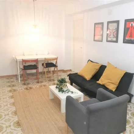 Image 4 - Carrer de Benicarló, 13, 46020 Valencia, Spain - Room for rent