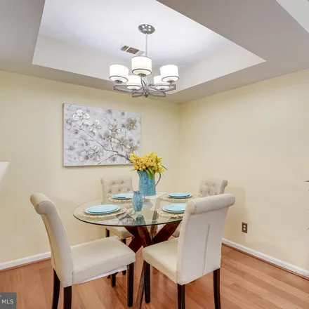 Image 7 - 5753 Chapman Mill Drive, North Bethesda, MD 20852, USA - Condo for sale