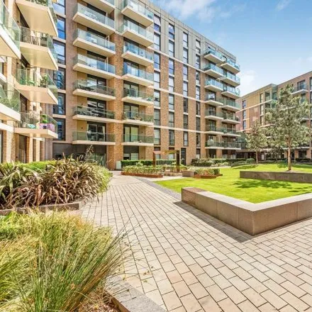 Rent this 1 bed apartment on Hamond Court in Sury Basin, London